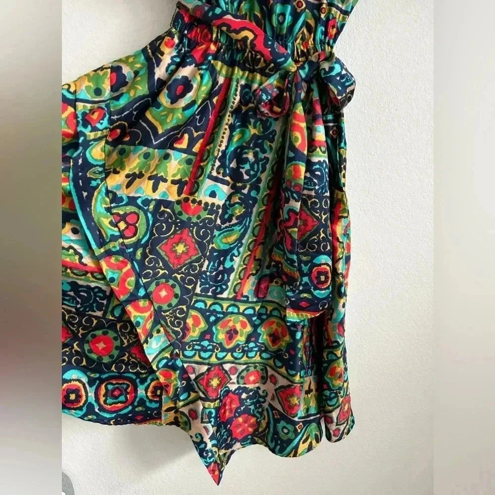 Eva Franco Vibrant Short Sleeve Silk Dress | size 6 - Picture 3 of 9